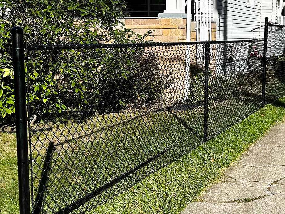 Chain link fence company