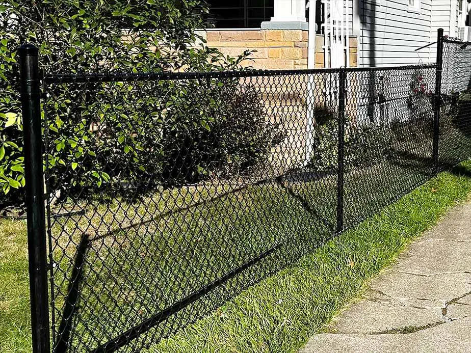 Chain link fence company